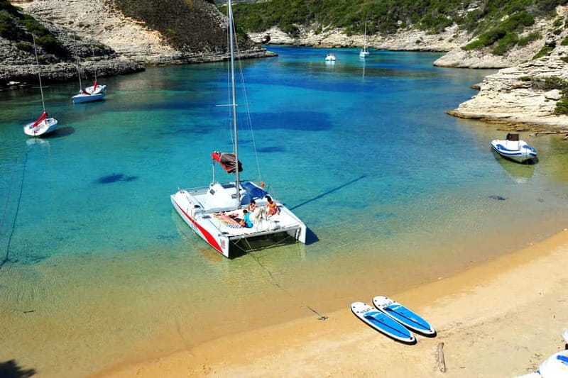 Bonifacio: Catamaran trip with snorkeling at the Lavezzi Islands - First stop: the Lavezzi Archipelago