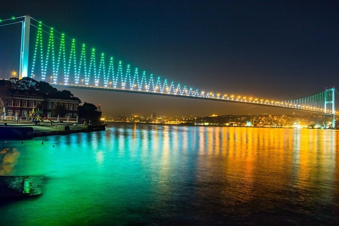 Bosphorus Night Cruise: Dinner, Drinks & Hotel Pickup - Is this an authentic Turkish evening?