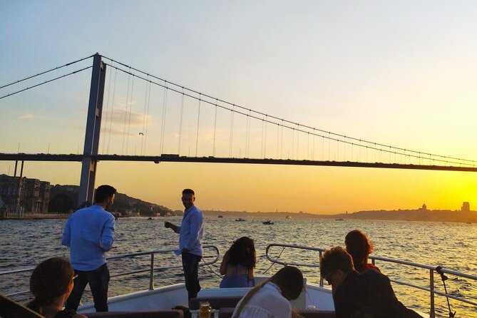 Bosphorus Sunset: An Enchanting Yacht Cruise in Istanbul - The Golden Horn and Istanbul’s historic skyline