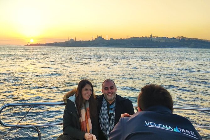 Bosphorus Sunset: An Enchanting Yacht Cruise in Istanbul - Boarding at Kabataş and settling onto the yacht