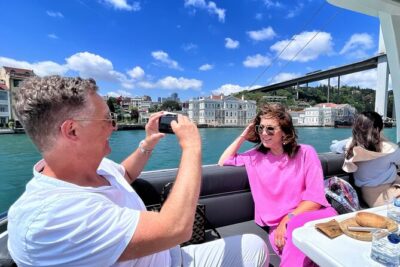 Bosphorus Yacht Cruise Experience: Visit the Asian Side