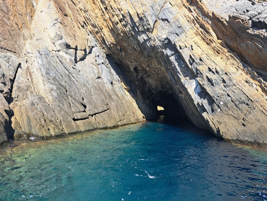 Buggerru: Boat Excursions Mines in the Blue - Is $40 a fair price?