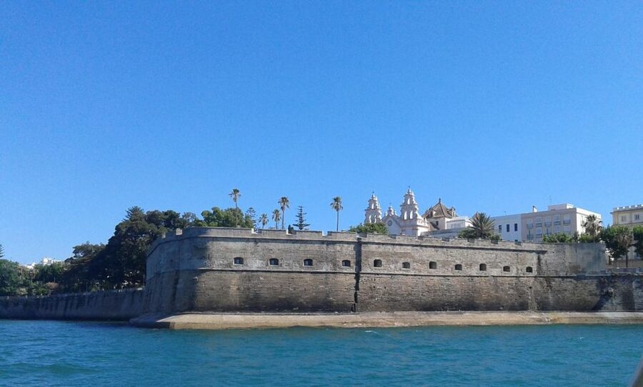 Cádiz: Bay of Cádiz Catamaran Tour with Host - The northern route: Cádiz’s historic waterfront