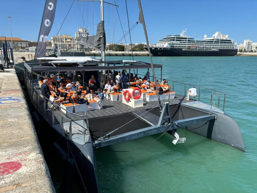 Cádiz: Sunset Catamaran Cruise Tours - Accessibility and Important Restrictions
