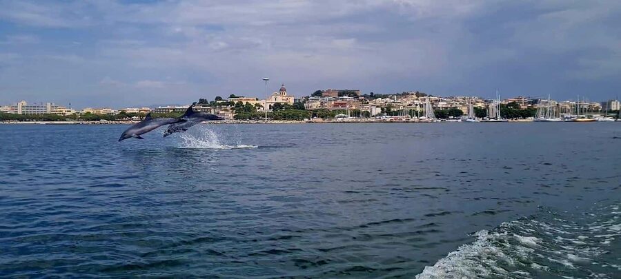 Cagliari: Boat Tour, 4 Stops, Swim, Snorkeling, & 1 Spritz - Why a speedboat works well from Cagliari