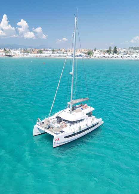 Cagliari: Catamaran Tour to the Gulf of the Angels - Following the Gulf of Angels toward Poetto