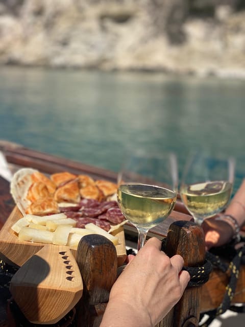 Cagliari: Classic Boat tour along the gulf with tasting. - Is $59 a fair price?