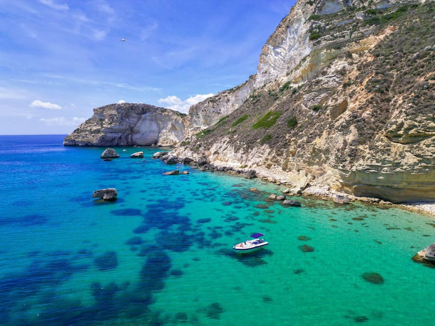 Cagliari: Devil's saddle boat tour, 4 stops and prosecco - Cala Fighera is the longest swim stop
