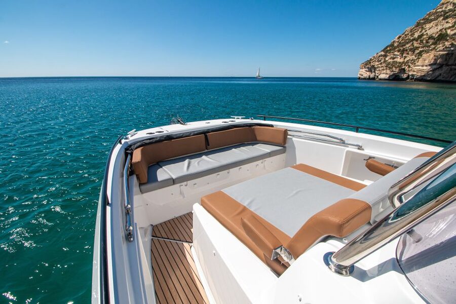 Cagliari: Luxury Motorboat Tour with 3 Swim Stops & Wine - Cala Fighera and More Time in the Water