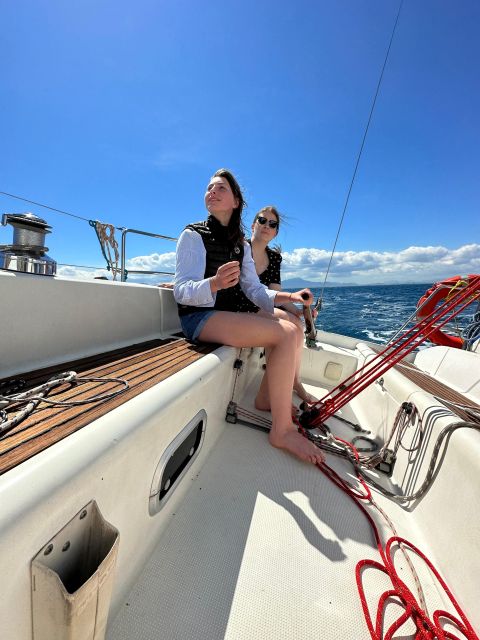 Cagliari: Sailing tour to Devil's Saddle aboard Merak - Sandwiches, Drinks, and Sardinian Hospitality