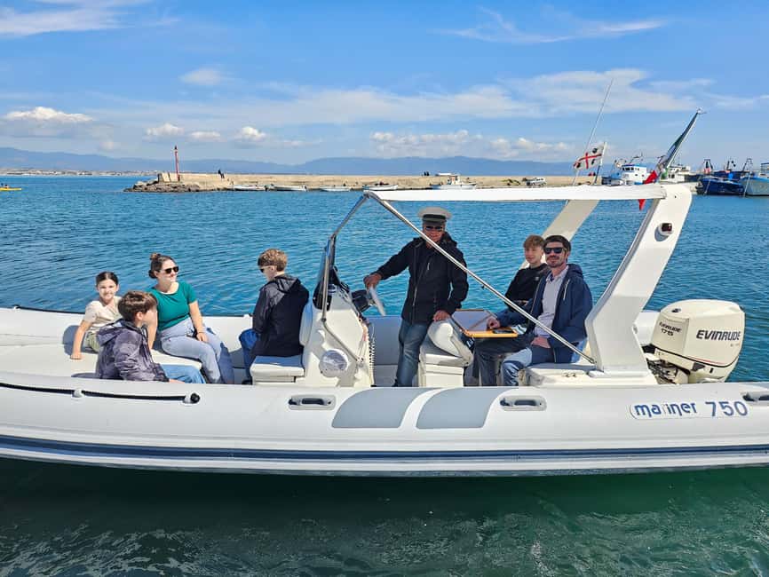 Cagliari: Sella del Diavolo Boat Magic Tour Drinks & Snacks - Why this short boat trip works so well