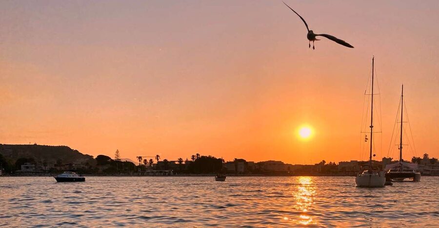 Cagliari: Sunset Boat Tour with Aperitif and Prosecco - The 5:30 p.m. Departure from Cagliari Harbour