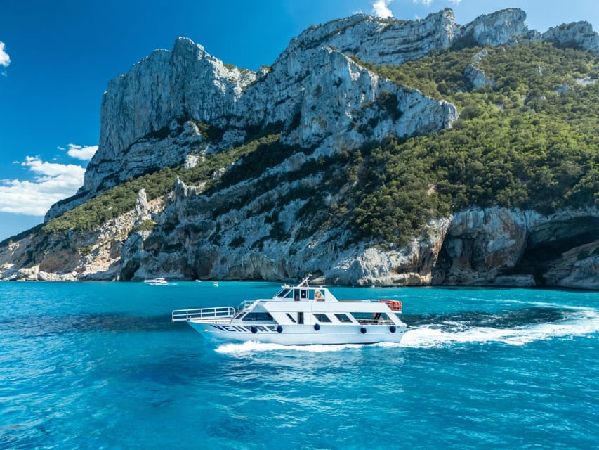 Cala Gonone: Cala Luna and Cala Sisine Boat Tour - How much beach time will you get?