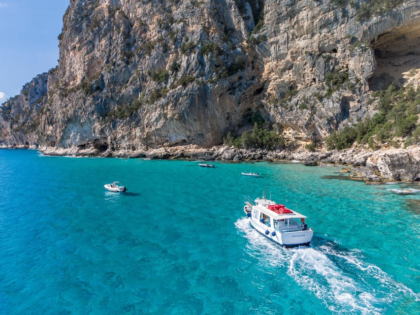 Cala Gonone: Cala Luna and Cala Sisine Boat Tour - Leaving from Cala Gonone port
