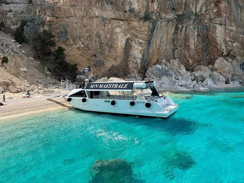 Cala Gonone: Gulf of Orosei Cruise with Cala Goloritzè - The onboard aperitif is a pleasant finish