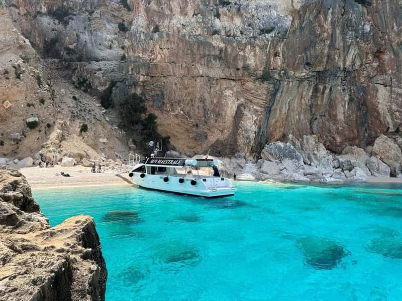 Cala Gonone: Gulf of Orosei Cruise with Cala Goloritzè - Boarding at Viale Colombo, 10