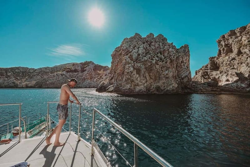 Cala Rajada: Boat Excursion with Drinks and Food - Midday Buffet Lunch on the Vellmari Primer I
