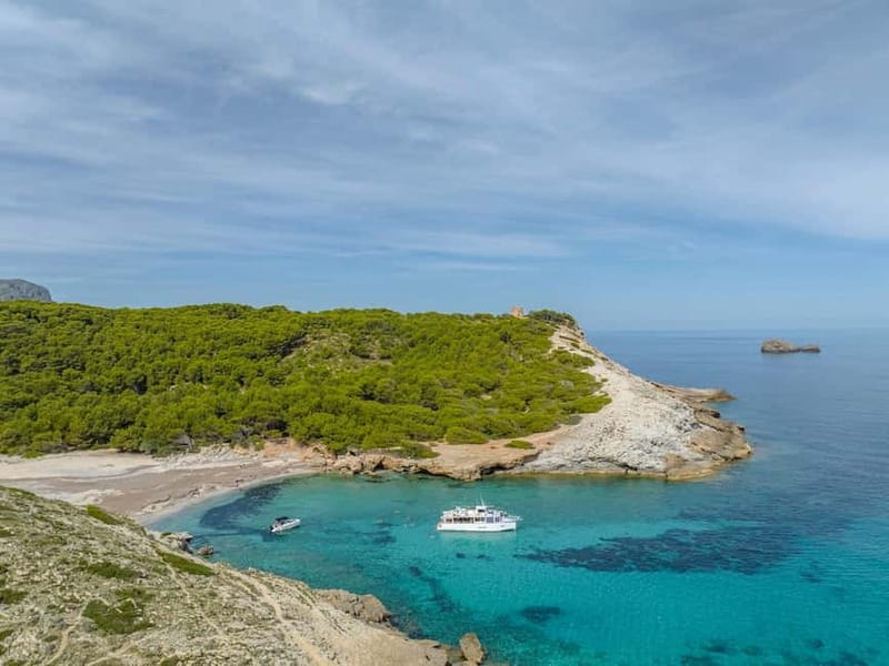 Cala Rajada: Boat Excursion with Drinks and Food - Following the East and Northeast Coast