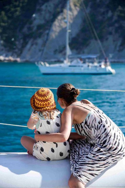 Calpe: Catamaran Tour with Optional Swim Stop - Choosing the swim stop near the rock