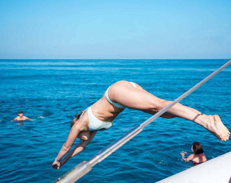Calpe: Catamaran Tour with Optional Swim Stop - Picking between a quiet cruise and a DJ departure