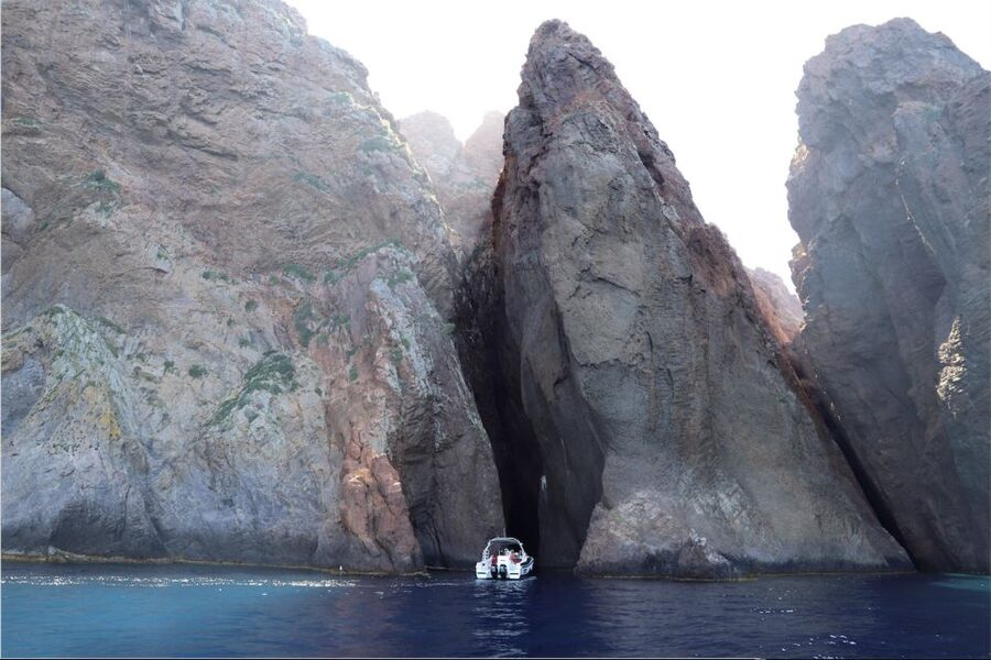 Calvi to Scandola: 4-Hour Boat Tour - Key details at a glance