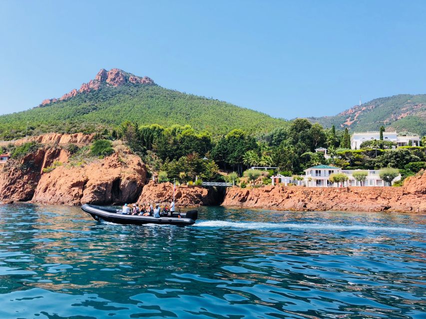 Cannes: Estérel Massif Boat Excursion - Swimming in clear coves