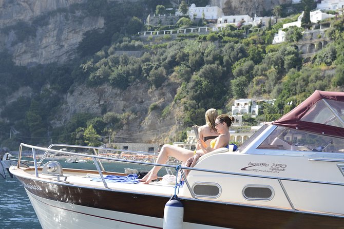 Capri Boat tour from Positano with Light Lunch, Drinks & Swim - Why this boat trip works well from Positano