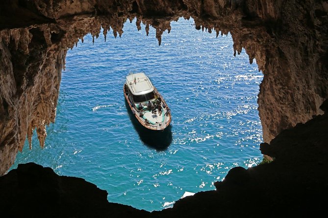 Capri Boat Tour from Sorrento: Swim, Grottos & Light Lunch - Why this Capri boat tour works so well