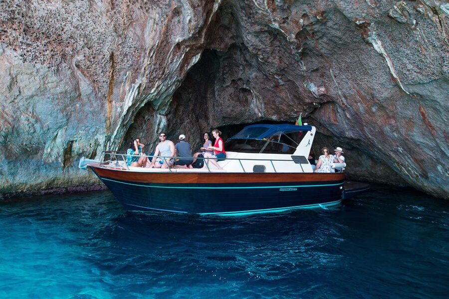 Capri: Full-Day Small Group Boat Tour - Swimming in the Tyrrhenian Sea