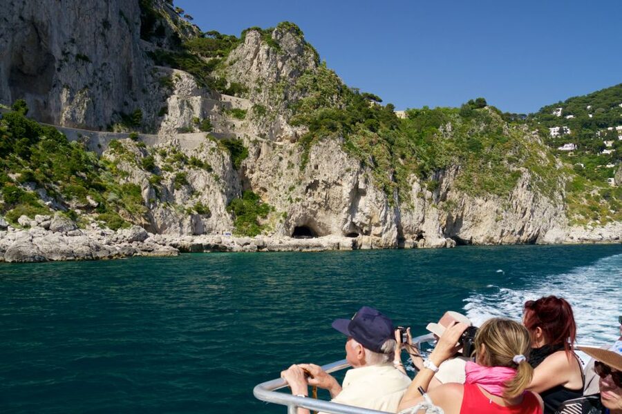 Capri: Guided Island Boat Tour With a Stop at the Caves - From Marina Grande to the Scugnizzo Statue