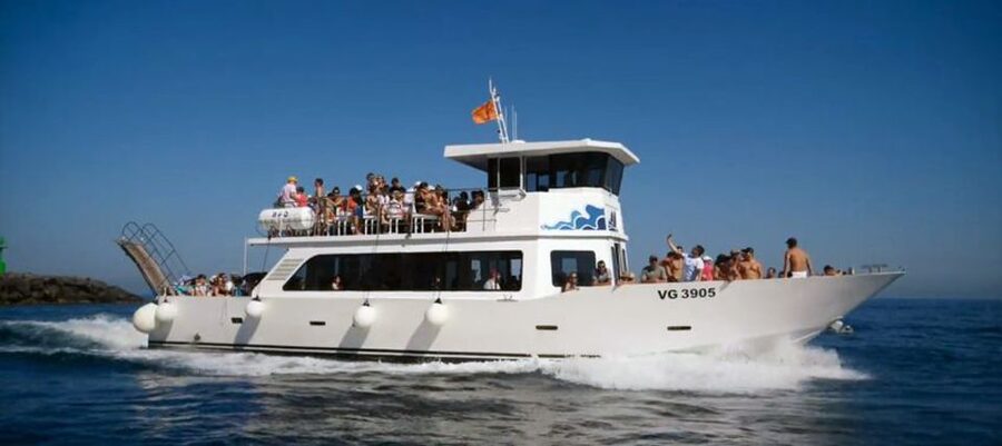 Capri: Island Boat Tour with Blue Grotto Stop - Grotta Bianca and the Natural Arch