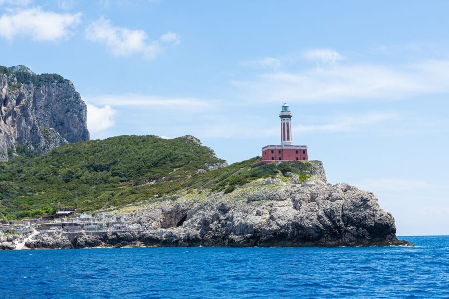 Capri: Private Island Boat Tour for Couples - Two hours or three hours?