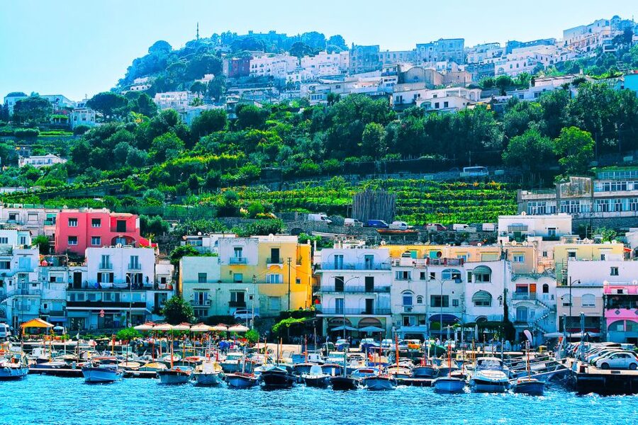 Capri: Private Island Boat Tour for Couples - Starting at Marina Grande near La Vela