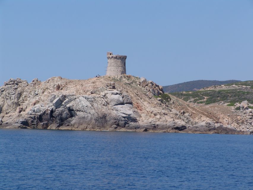 Cargèse: Calanques of Piana on a family boat - Who should book this boat trip?