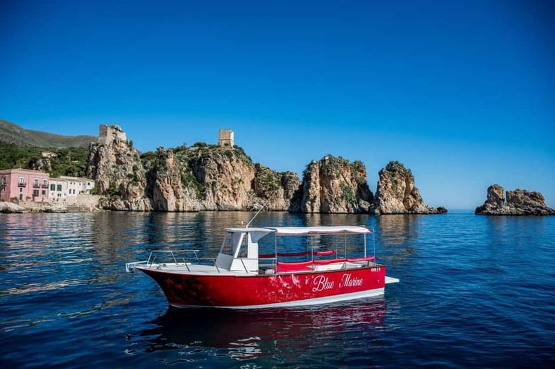 Castellammare del Golfo: Boat tour of the Zingaro Reserve and Scopello - What the boat provides between stops