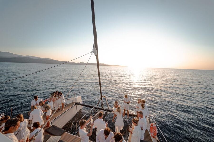 Catamaran half-day excursion - Who will enjoy this outing most