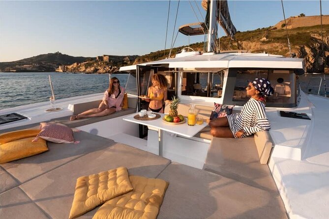 CATAMARAN Kleftiko Poliegos & Round of Milos Lunch with Openbar - Poliegos adds a nearby-island change of pace