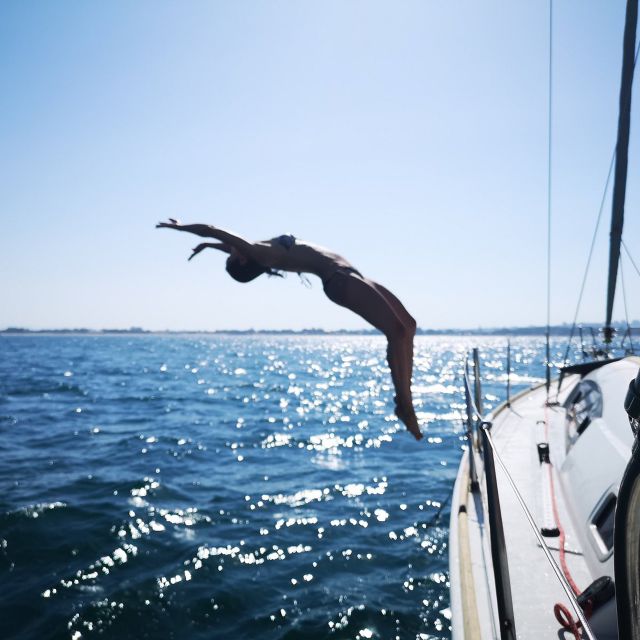 Catania: Coastline Sailing Trip 6hr with Aperitif and Lunch - How the six-hour schedule feels