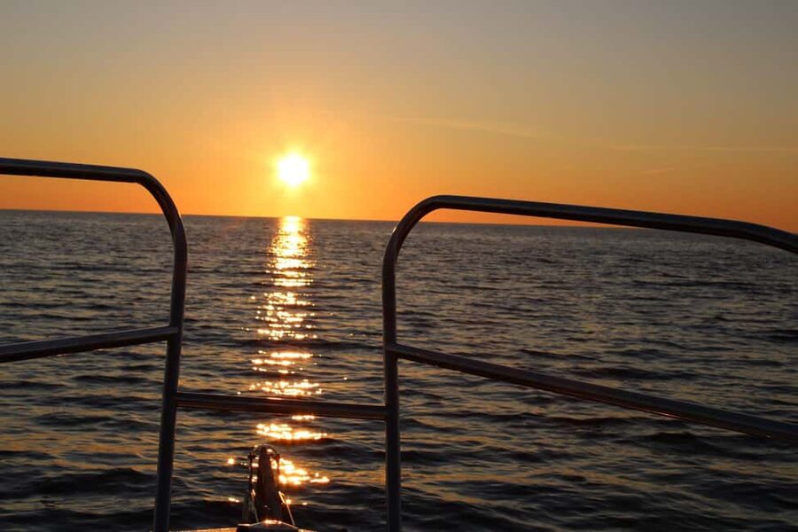 Cavtat: Romantic Sunset Cruise with Unlimited Drinks - Leaving Cavtat harbor as the light changes