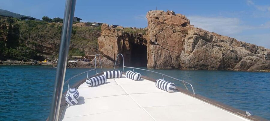 Cefalù: boat ride with swimming and aperitif and snorkeling - The language question and guiding style