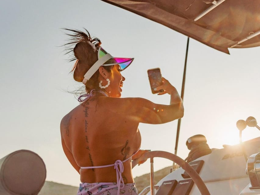 Chania: Afternoon Catamaran trip - Dinner, Drinks & Sunset - Agioi Theodoroi: a bay built for water time