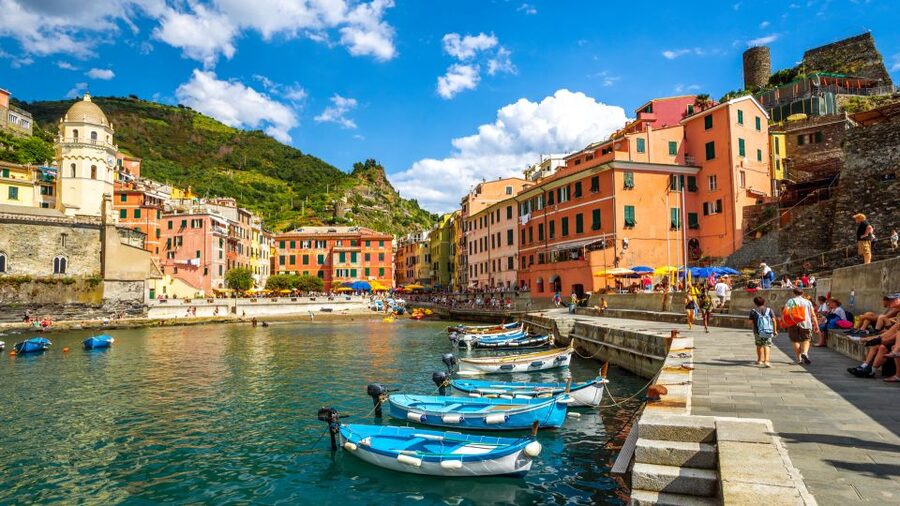 Cinque Terre & Portovenere: Boat Tour - Portovenere and the three islands