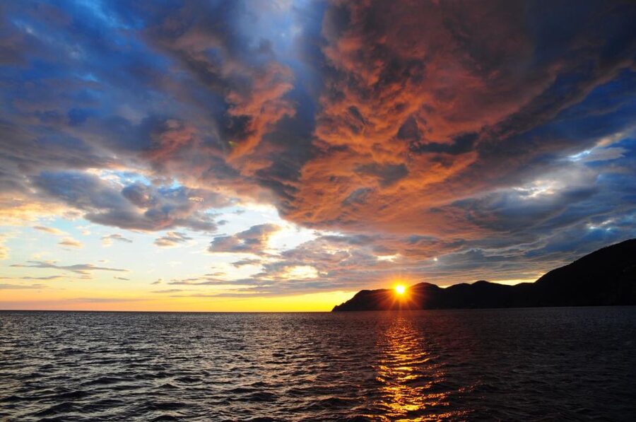 Cinque Terre: Sunset Cruise with Aperitif on Board - Who should book this cruise?