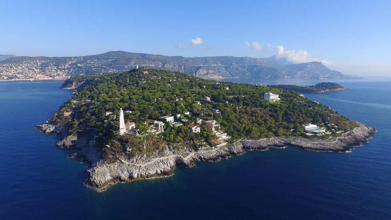 Coastal boat tour from Villefranche-Sur-Mer to Monaco - The return ride adds a little excitement