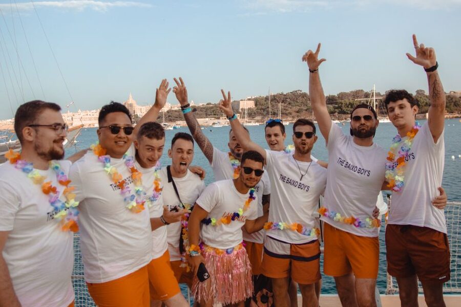 Comino: Blue Lagoon Catamaran Cruise with Lunch and Open Bar - Comfort, toilets, and what to pack