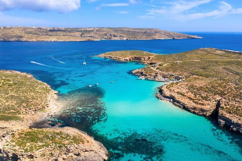Comino: Blue Lagoon, Crystal Lagoon and Sea Caves Boat Tour - Comino in a few useful facts