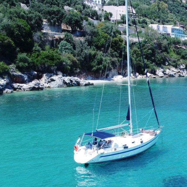 Corfu: Private Sailing Yacht Cruise - Swimming at Vido Island