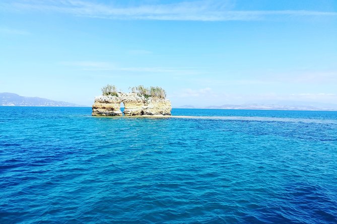 Corfu: Private Yacht Cruise - Corfu Town, the two fortresses, and Garitsa Bay