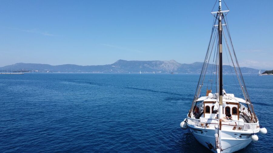 Corfu: Sunset Cruise on Classic Boat with Cocktails & Snacks - A relaxed atmosphere, with occasional live music
