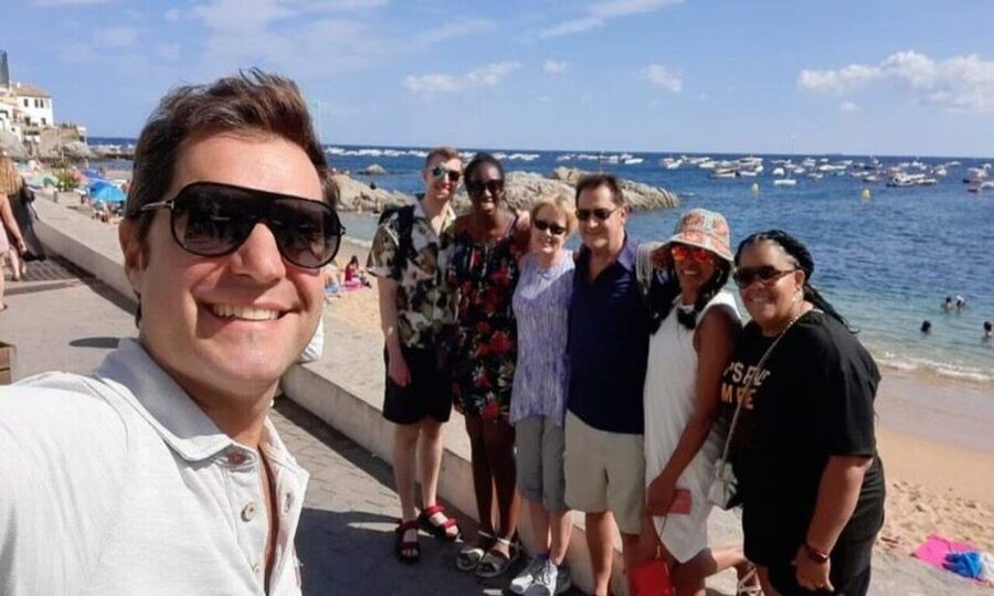 Costa Brava: Boat Ride and Tossa Visit with Hotel Pickup - Taking the boat from Lloret to Tossa